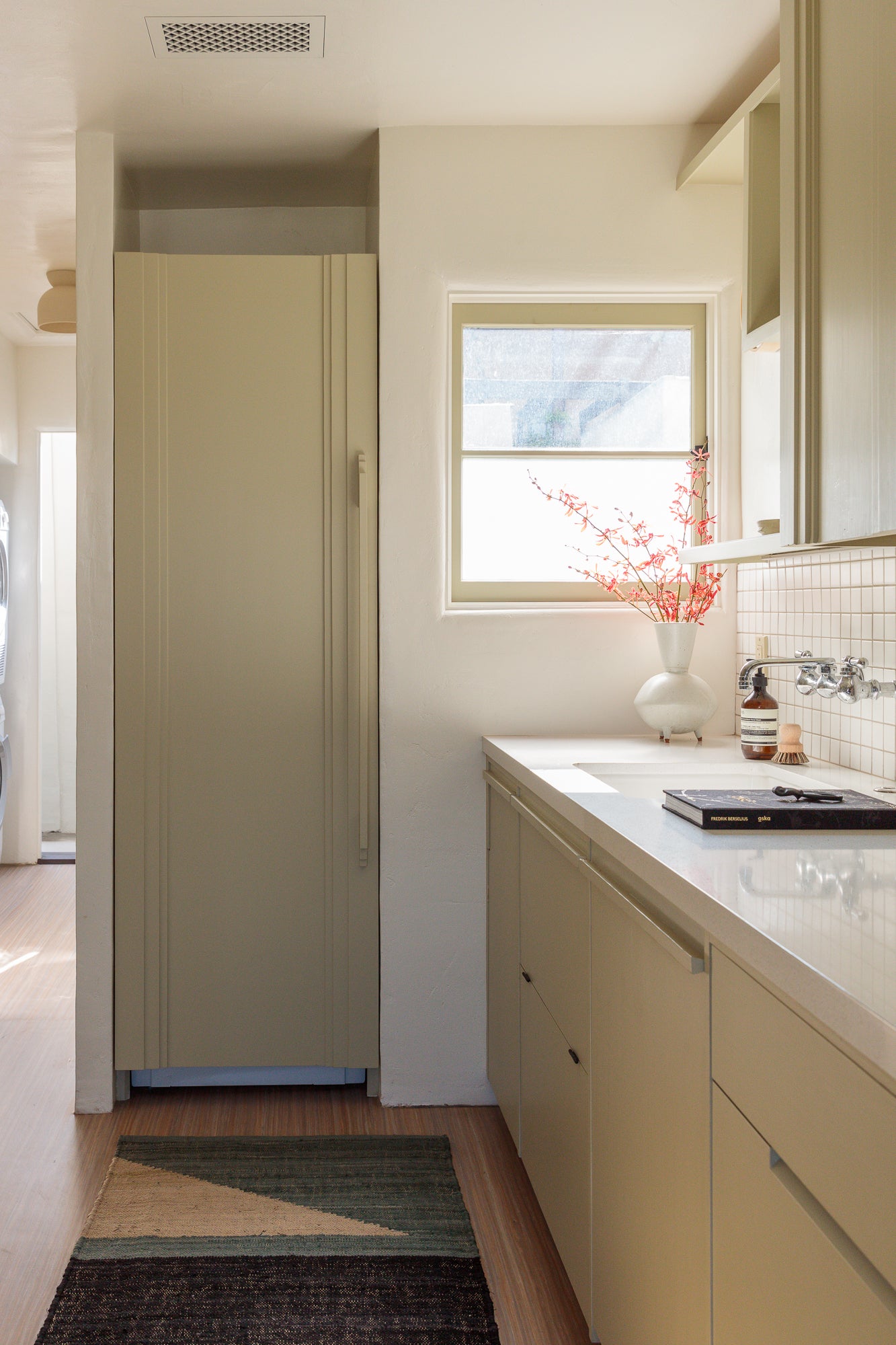 Schindler Manola Court